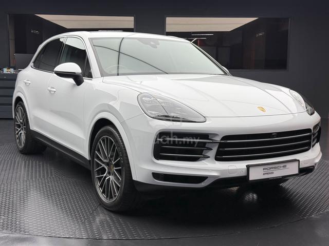 2021 Porsche CAYENNE CBU with Porsche Warranty - 2