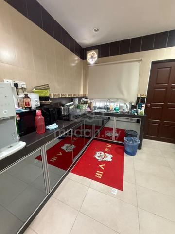 Bukit Indah Renovated & Extended House 1