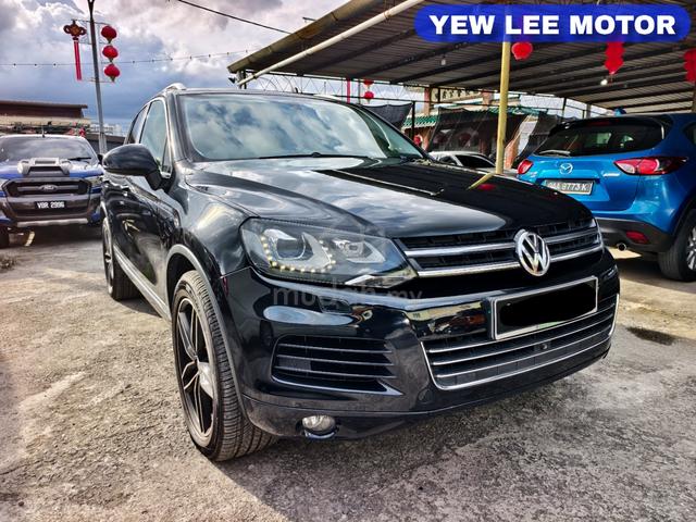 2012 /2013 Volkswagen TOUAREG V6 FSI 8 SPEED - 4