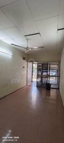 Taman Seri Meru , Pekan Meru Batu 6 , 1 storey for sale klang 1