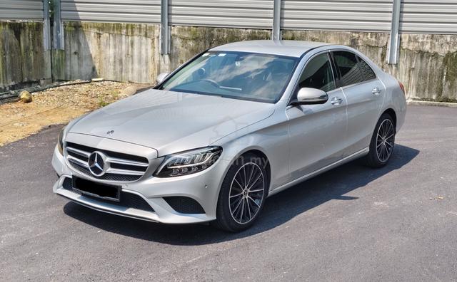 2019 Mercedes Benz C200 1.5 AVANTGARDE (CKD) AMG - 4