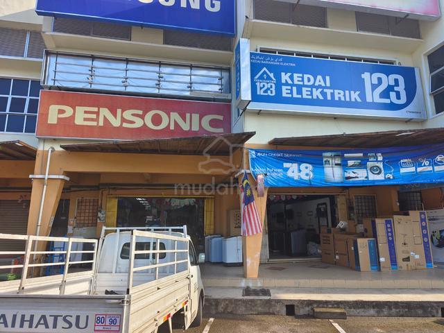 Shoplot No. 4 & 5A, Lorong Masjid Tingkat 1, Commercial units in Maran 1