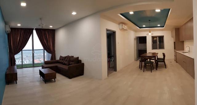 LakeFront Residence 1