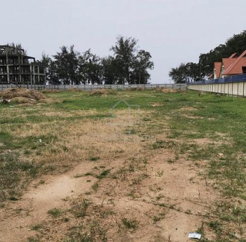 Freehold Commercial Land - Teluk Kemang, Port Dickson 1