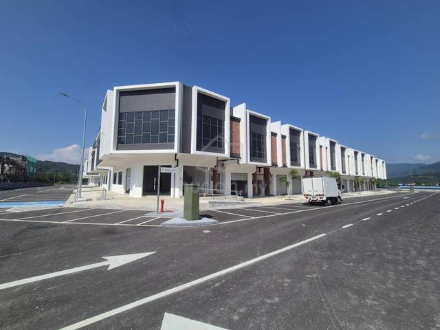 Frontier City Brand New 2 Storey Shop Lot Ainsdale Seremban For Rent!! 1
