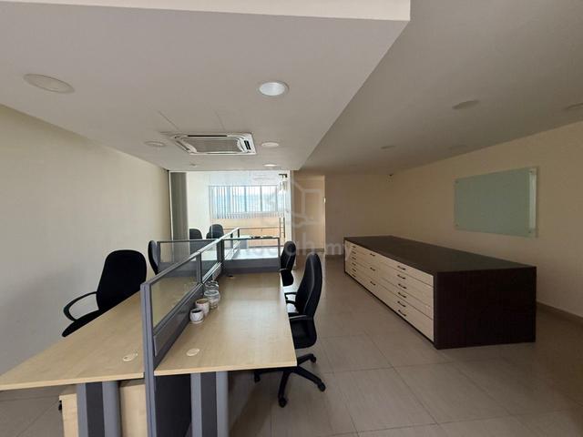 Facing mainroad First Floor Shop Office 22X80 Bandar Botanic Klang 1