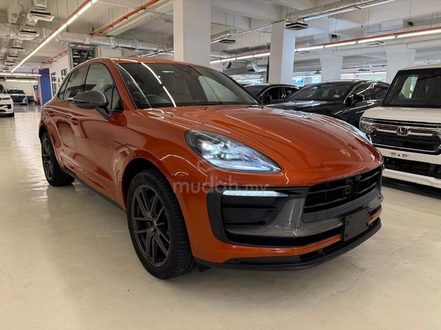 2023 Porsche MACAN T 2.0 NFL FREE 5 YEAR WARRANTY - 1