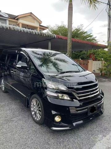 2013 Toyota VELLFIRE 2.4 Z GOLDEN EYES FACELIFT - 1