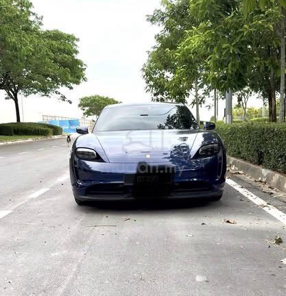 2020 Porsche TAYCAN 4S (A) - 3