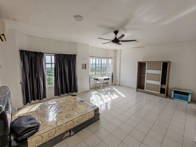 For Rent | MIXGENDER ROOM @ IMPIAN SENIBONG APARTMENT 🔥 1