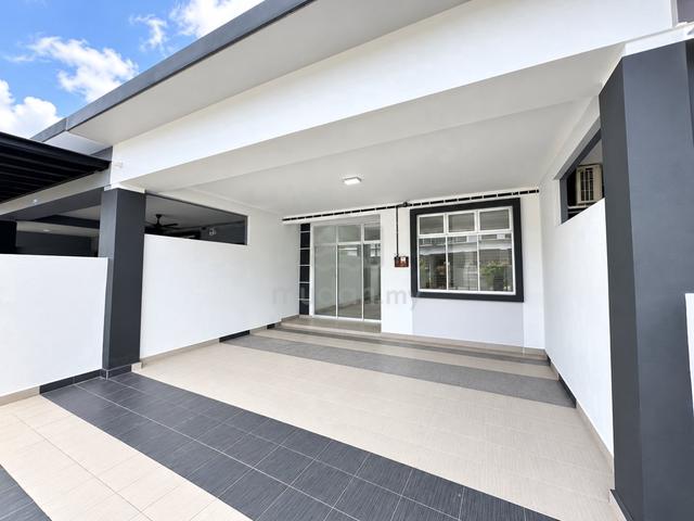 Jalan Murai @ Bandar Putra Kulai | Single Storey | 4 Bed | 2 Aircond 1