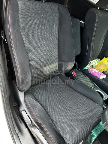 2012 Honda STREAM 1.8 i-VTEC FACELIFT (A) - 4