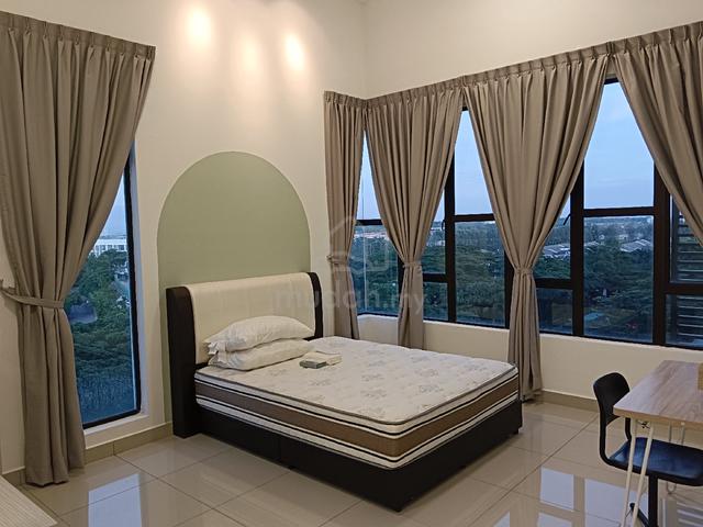 Room for rent JB 1
