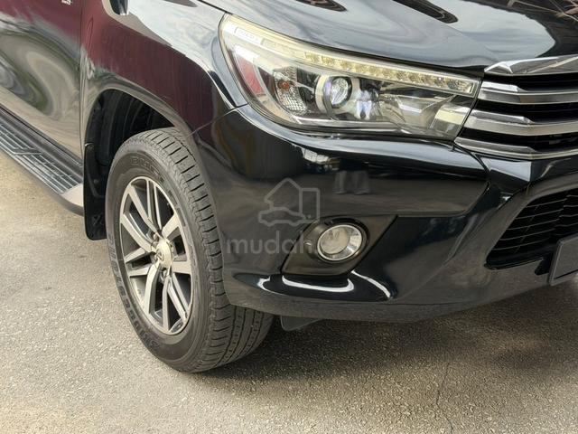 2017 Toyota HILUX 2.8 G VNT (A) LOAN KEDAI IC SHJ - 5