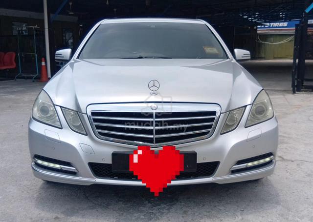 2011 Mercedes Benz E-CLASS 1.8 200 CGI - 1