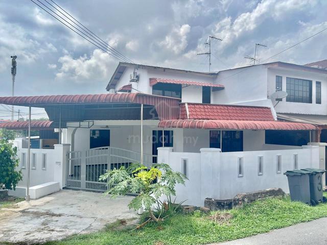 Jalan Makmur 5x, Taman Damai Jaya, Skudai, Double Low Cost Corner 1