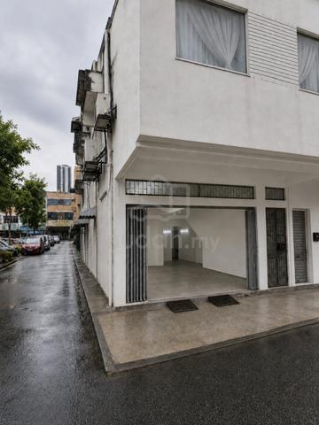 Ground Floor End Lot Taman Cempaka Shop Lot 22x75 Ampang KL 1