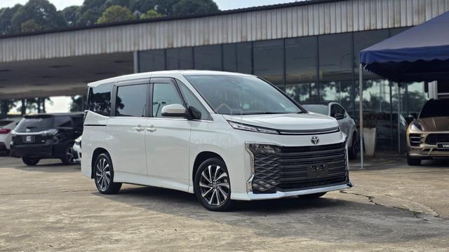 2023 Toyota VOXY 2.0 S-Z (A) - 1