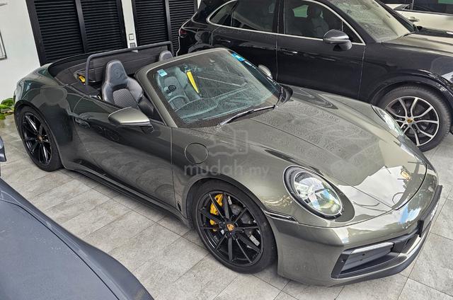 Porsche 911 CARRERA S CABRIOLET 3.0 (A) PCCB - 1