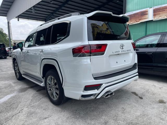 2025 Toyota LANDCRUISER 3.4 300 ZX (A) 6A BLACK IN - 4