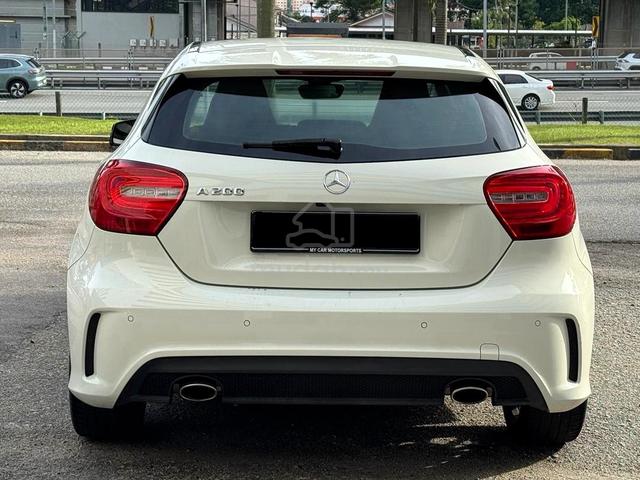 2015 Mercedes Benz A200 AMG CBU 1.6 W176 CAM HBACK - 4