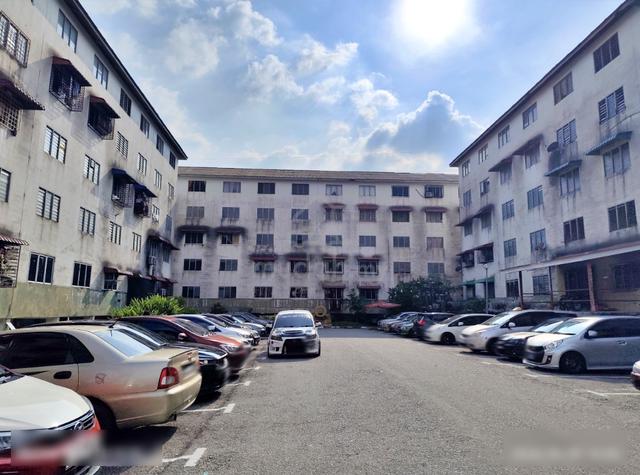 Kenanga Apartment (Taman Bunga Raya) 1
