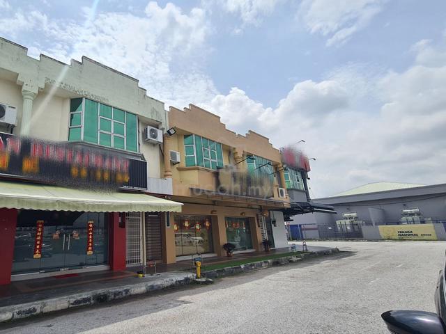 Bercham 2-in-1 Shoplots for Rent | Main Road | 1st Floor | 2