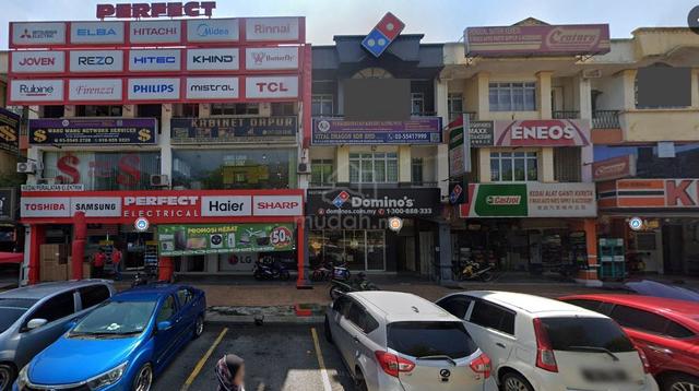 Facing Main Road High visibility 3 Storey Shoplot Seksyen 23 Shah Alam 1