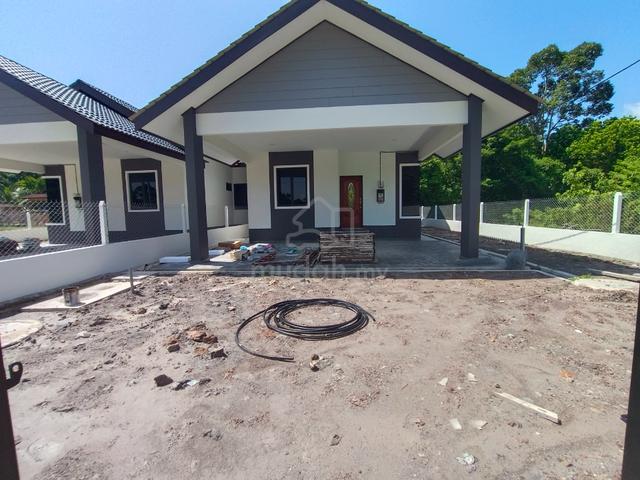 Semi D Saiz Banglo Kg. Tasek, Bukit Payong 1