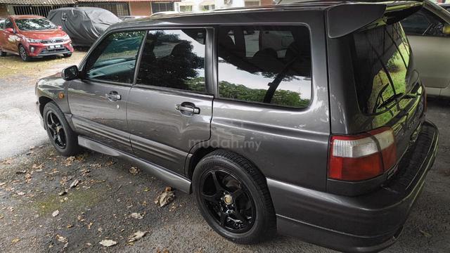 Subaru Forester GF-SF5 2.0 (M) - 4