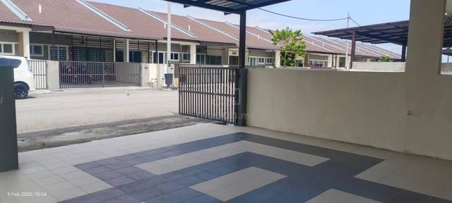 Teres Setingkat (Inter Lot With Land) 1
