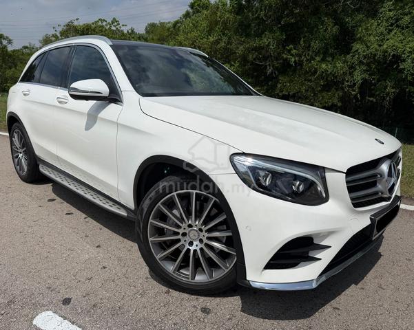 Mercedes Benz GLC250 2.0 AMG 4MATIC Fully Loaded - 4