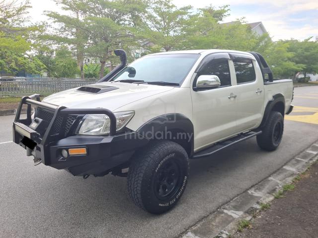 2014 Toyota HILUX 2.5 DOUBLE CAB (A) - 3