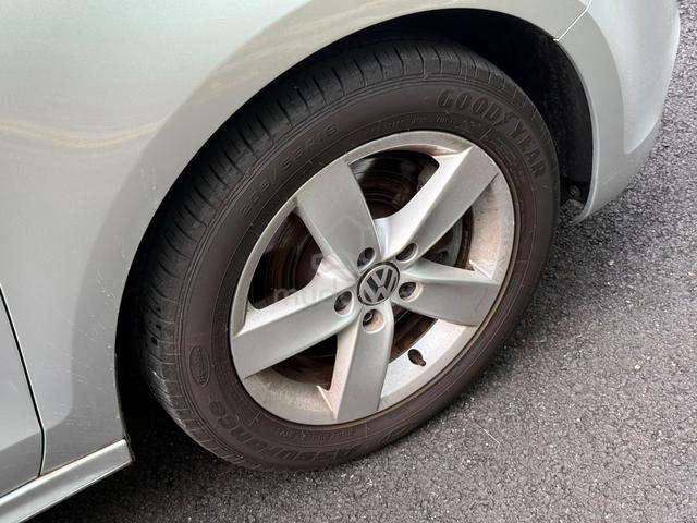2014 Volkswagen JETTA 1.4 TSI (CBU) (A) - 4