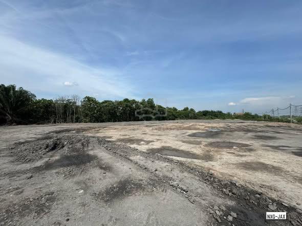 FLAT LAND Sijangkang Johan Setia Klang 2.1 Acres Same Row With Nestle 1