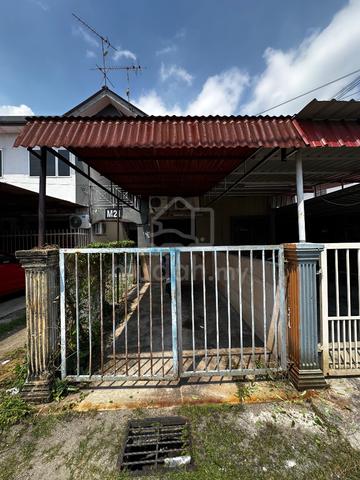(Nonbumi) Townhouse di Taman Merdeka Jaya Melaka 1