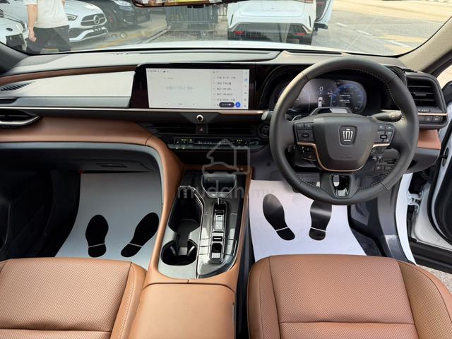 2025 Toyota CROWN 2.5 ESTATE Z HYBRID - 4