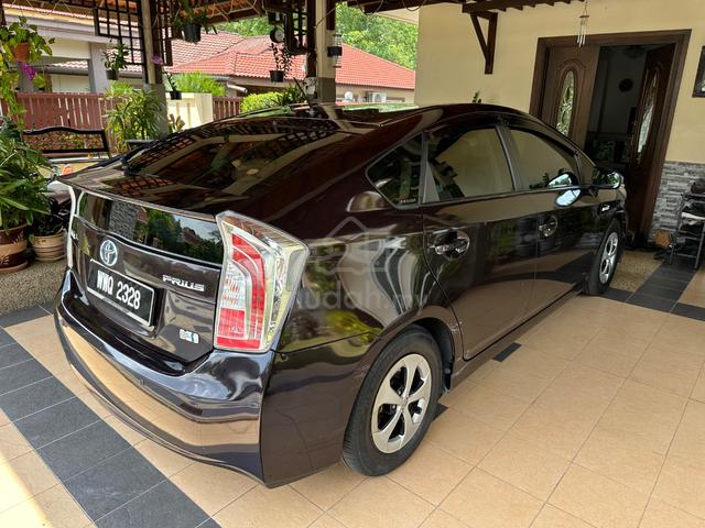 2012 Toyota PRIUS 1.8 LUXURY (HYBRID) ENHANCED (A) - 2