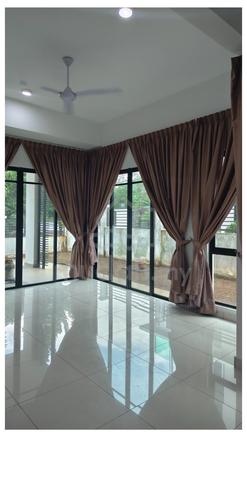 Semi D -Avanti residences sungai buloh  -6 bilik 1