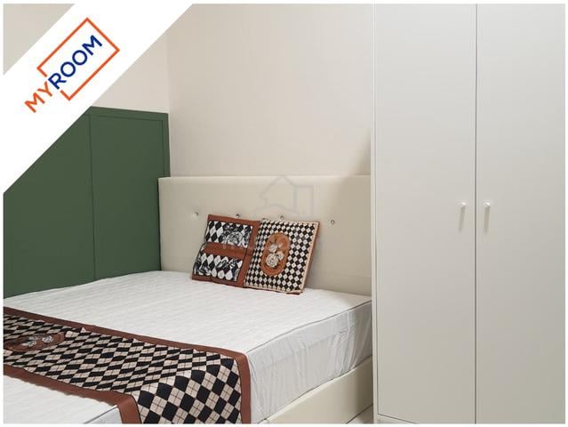 Comfortable & Affordable Medium Room at Lilitan Batu Maung 1