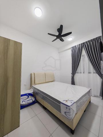 Stay in Clean & Comfort Rooms 3