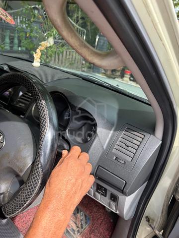 2005 Toyota HILUX 2.5 G (A) - 5