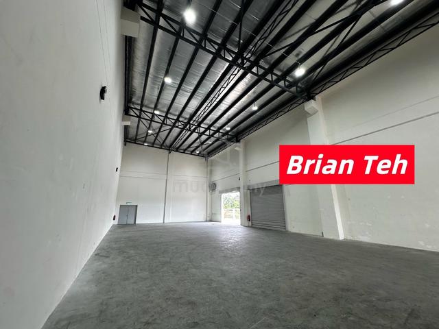Golden Gateway Semi D Light Industrial Factory Rent Valdor Batu Kawan 1