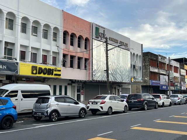 2nd Floor Shoplot Jln Pintu Sepuluh Near Aman Central Alor Setar Rent 1