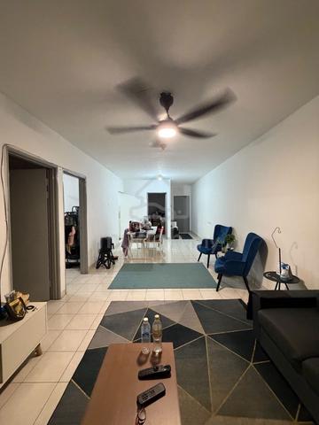Putatan Platinum Apartment 1