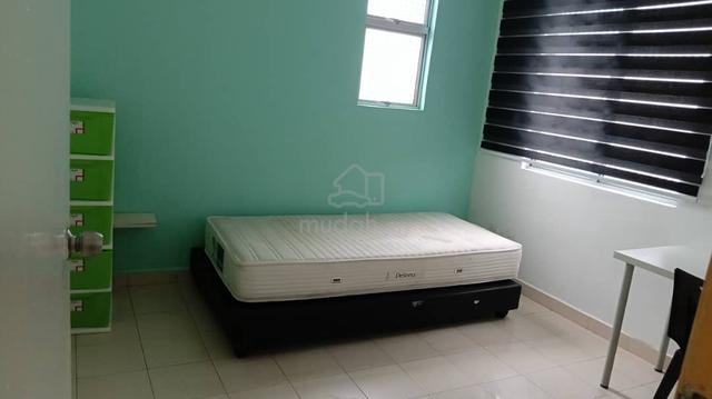 ROOM SENAI KULAI DS SuperLink (Gated & Guarded) Bandar Putra IOI 1