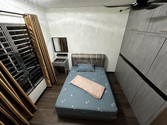 Mahsuri Square Condo 1