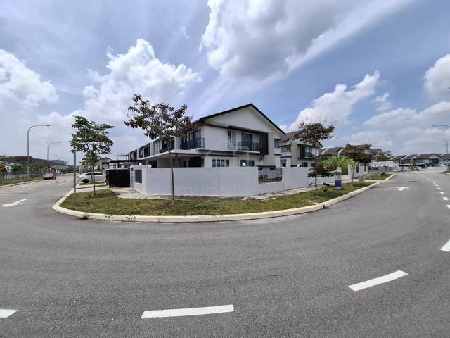 CORNER Facing Open Double Storey Terrace House Serene Height Bangi 1