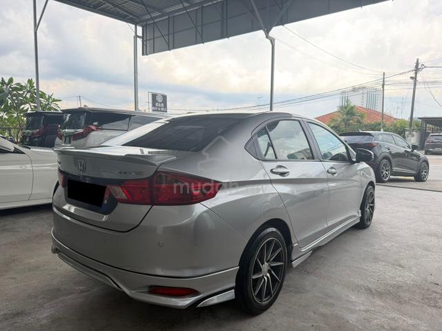 2015 Honda CITY 1.5 S+ (A) Full Loan No Hidden Crg - 4