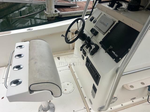 Boat Centre Console Mako 241 FOR SALE! - photo 3 of 6